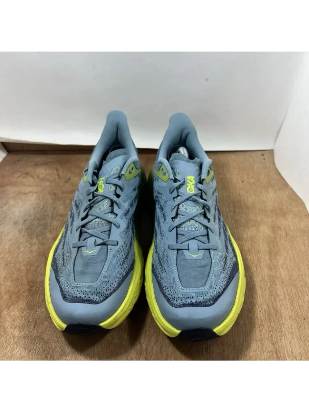 Hoka One One Speedgoat 5 Men Size 12 Grey Green Blue Running Shoes
